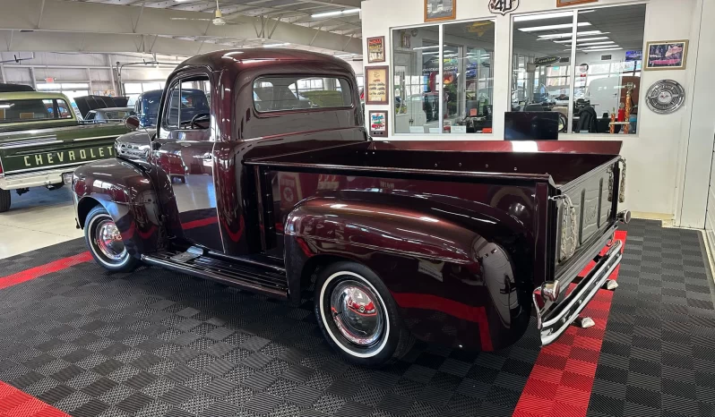 
								1952 Ford F-100 full									