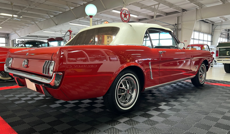 
								1965 Ford Mustang full									
