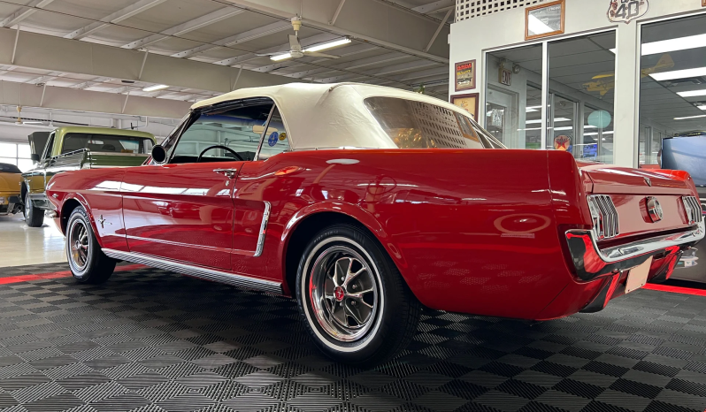 
								1965 Ford Mustang full									
