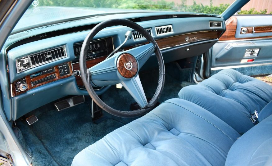 1976 Cadillac Fleetwood