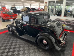
										1932 Ford Coupe 5-Window full									